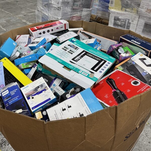 TGT Electronics Truckload - Image 5