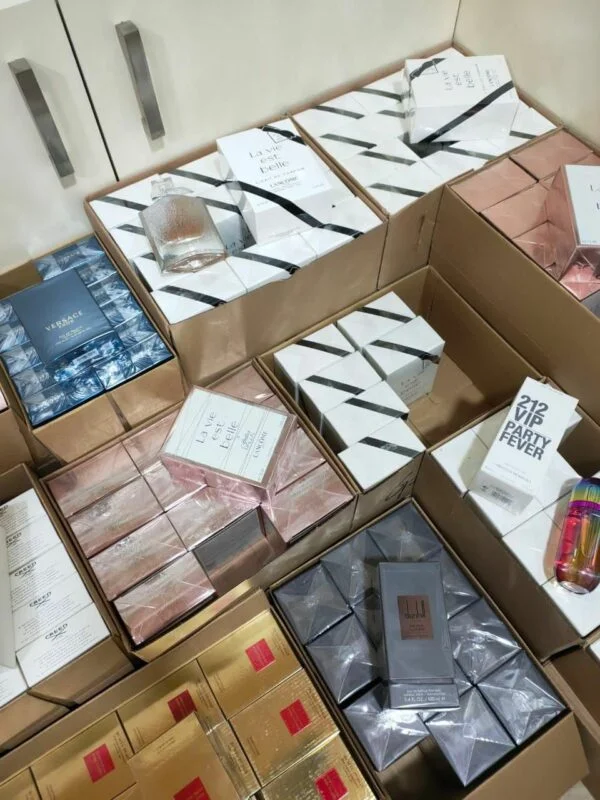 Authentic perfumes Pallets - Image 6