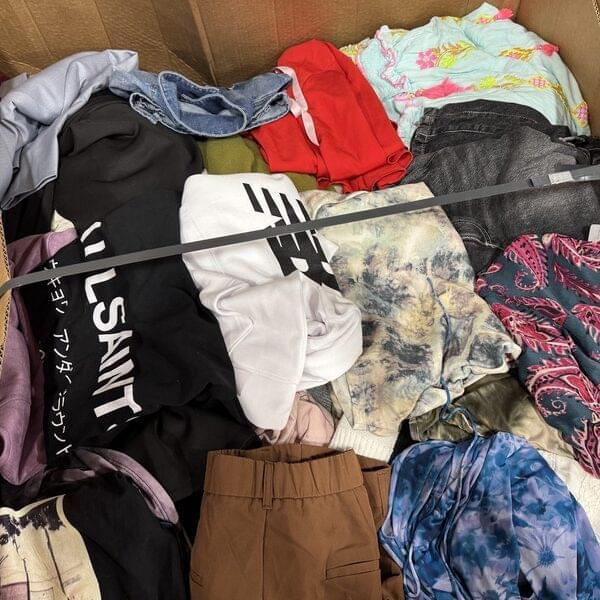 LUXURY Retailer  Pallet